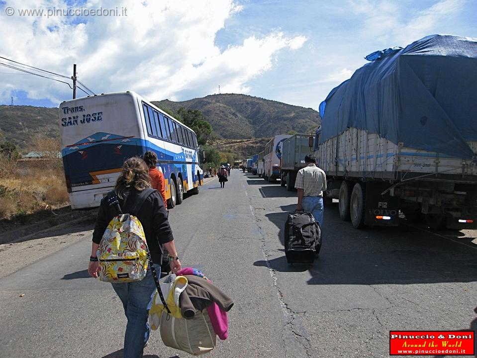 BOLIVIA 2 - Sulla strada per Sucre - 6.jpg